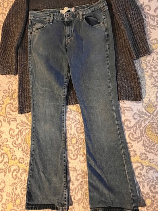 Vintage Levis - 2005 Super low rise bootcut - Size 13M - Picture 2 of 8